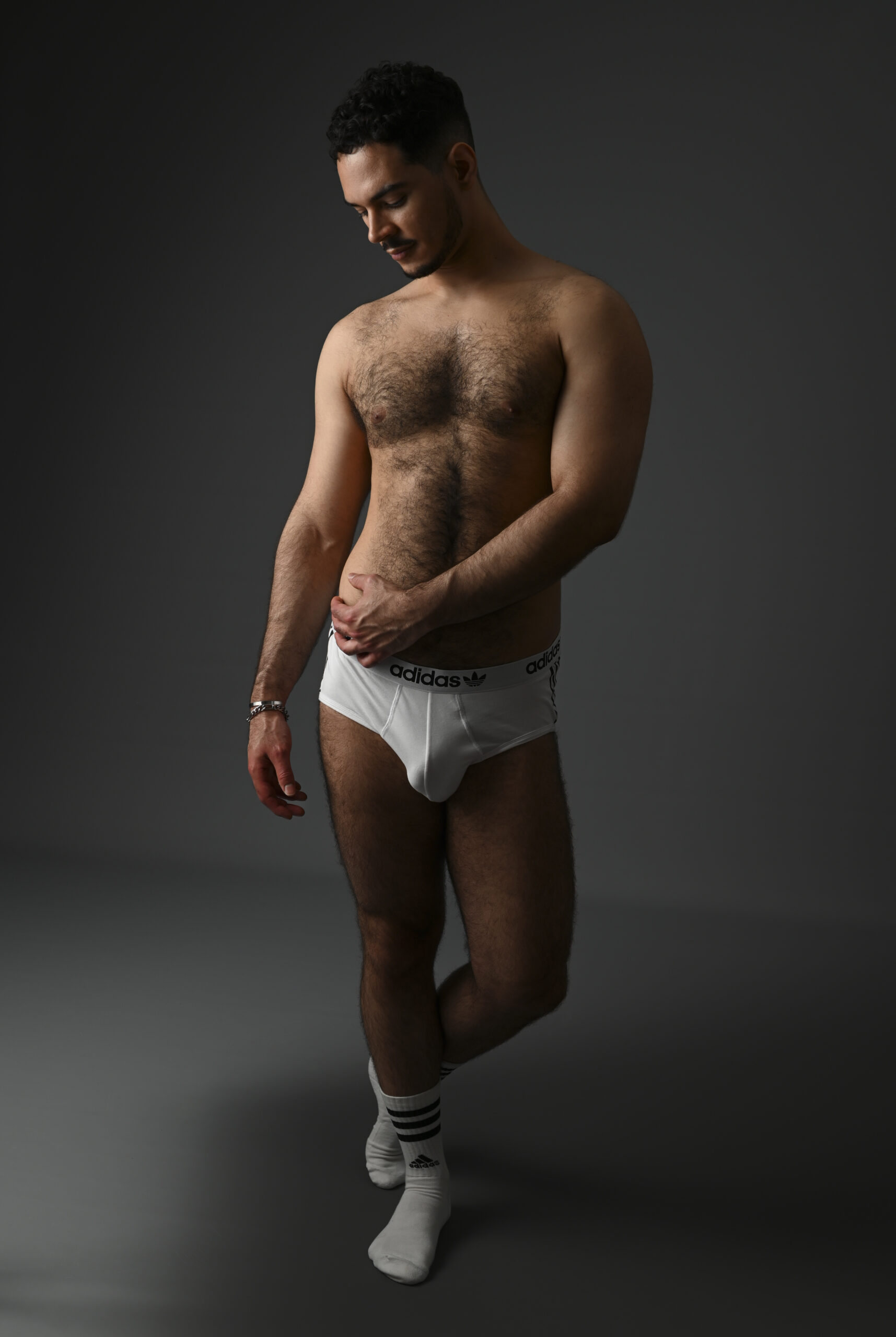 Homme sexy et musclé en boxer
